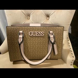 GUESS MINI PURSE
